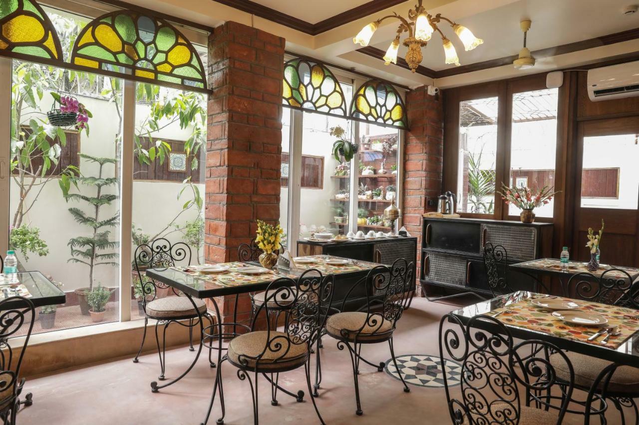 The Mandeville Calcutta Exterior foto